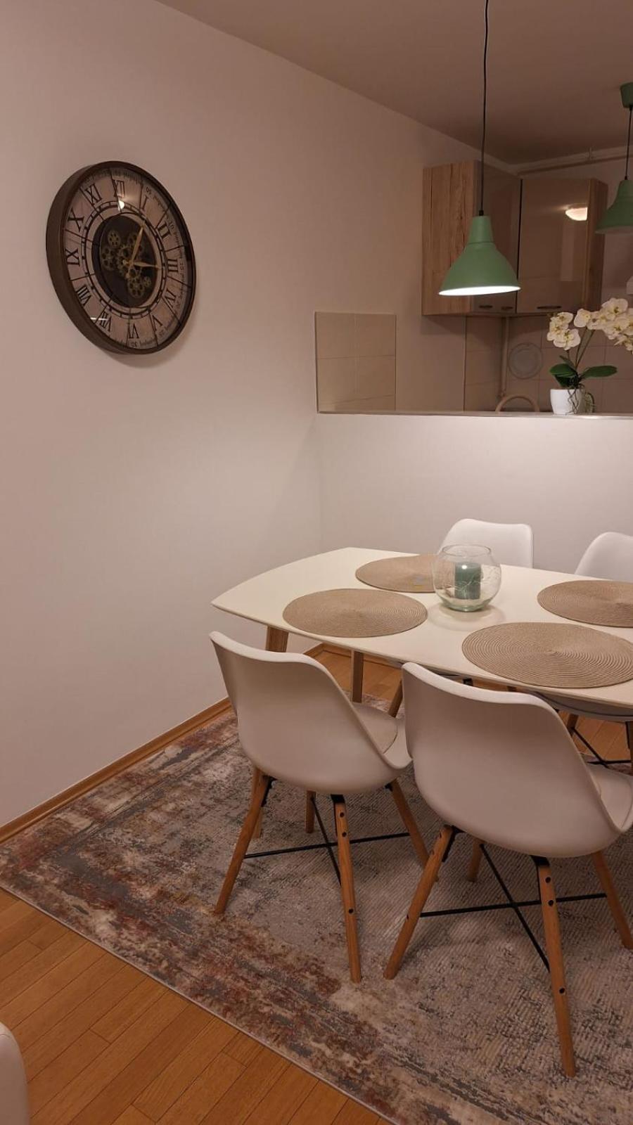 Apartman Lory, Zagreb, Downtown, With Own Parking In The Garage Εξωτερικό φωτογραφία