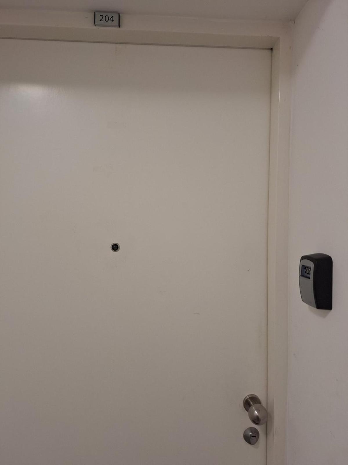 Apartman Lory, Zagreb, Downtown, With Own Parking In The Garage Εξωτερικό φωτογραφία