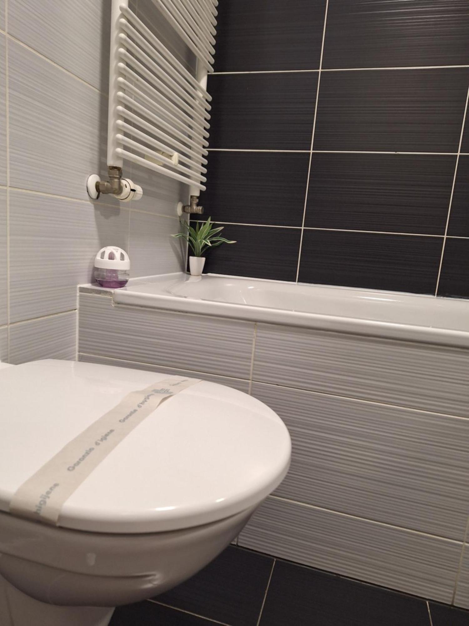 Apartman Lory, Zagreb, Downtown, With Own Parking In The Garage Εξωτερικό φωτογραφία