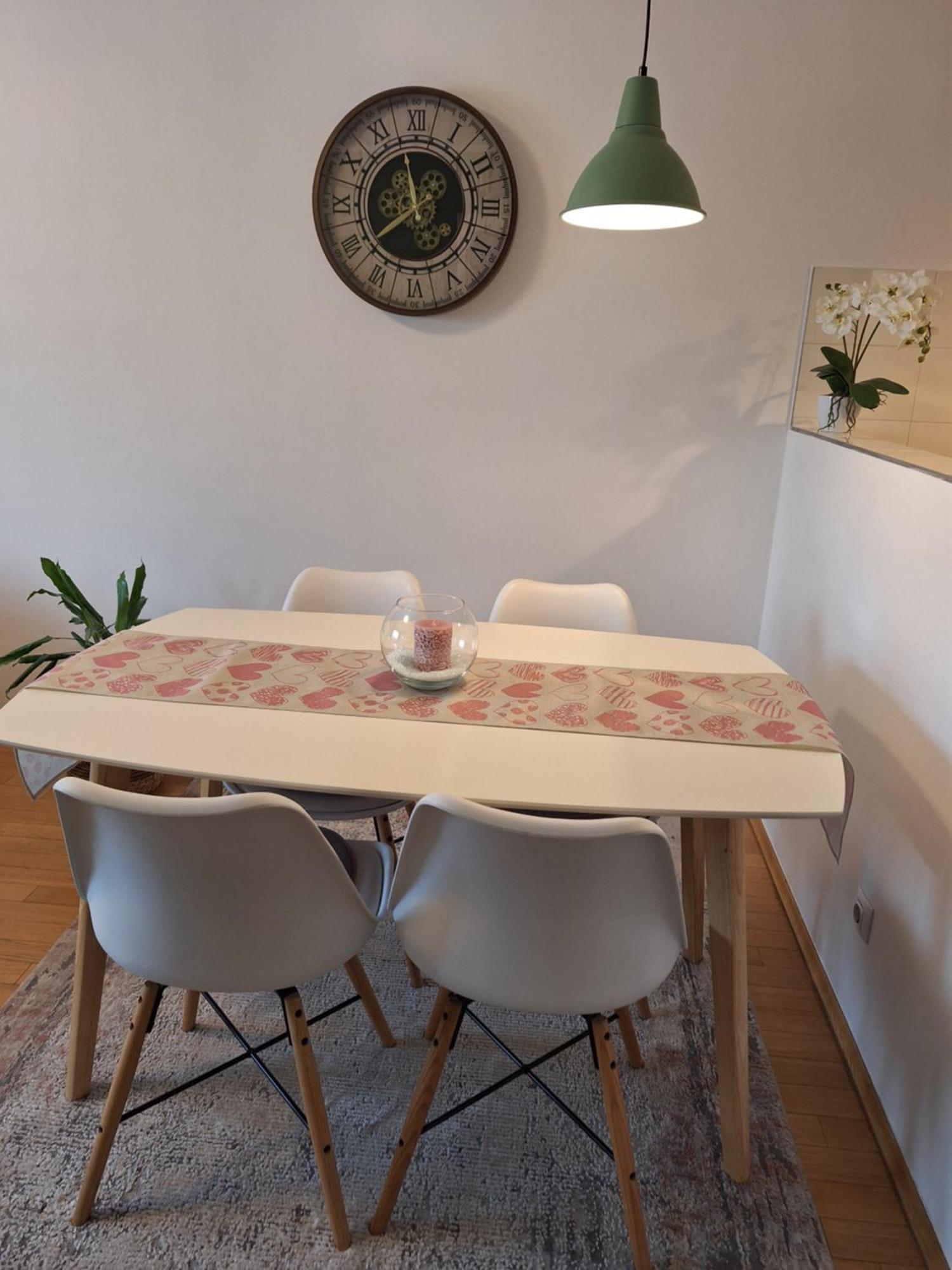 Apartman Lory, Zagreb, Downtown, With Own Parking In The Garage Εξωτερικό φωτογραφία